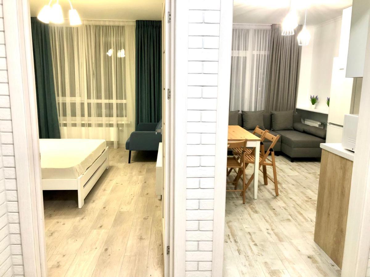 Osapart Cozy Apartment In A Complex Semycvit リヴィウ エクステリア 写真