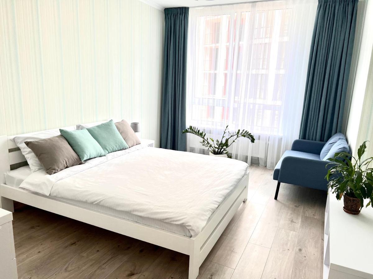 Osapart Cozy Apartment In A Complex Semycvit リヴィウ エクステリア 写真