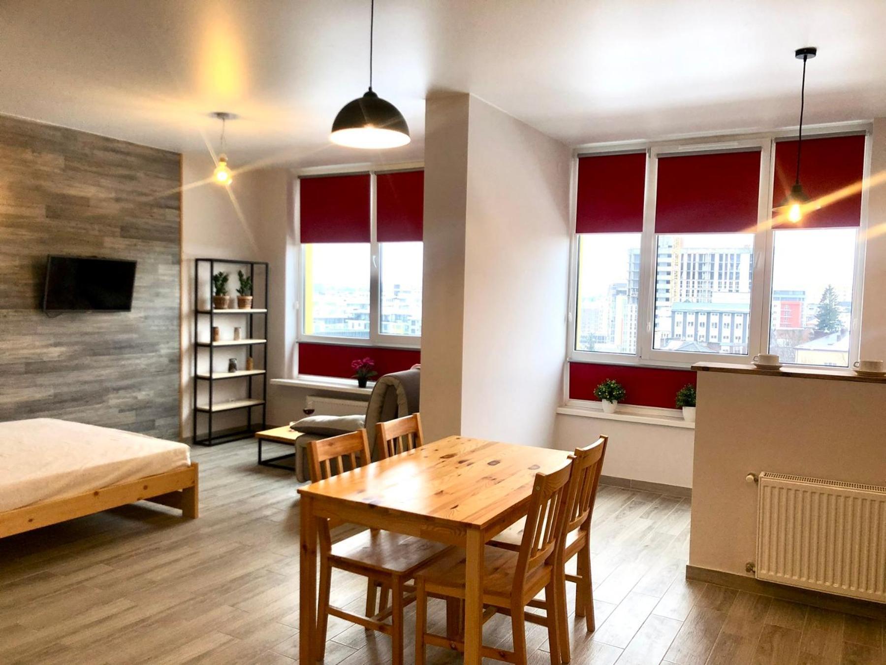 Osapart Cozy Apartment In A Complex Semycvit リヴィウ エクステリア 写真