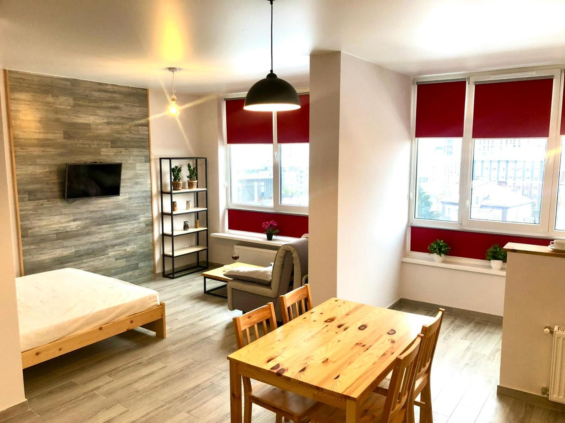 Osapart Cozy Apartment In A Complex Semycvit リヴィウ エクステリア 写真